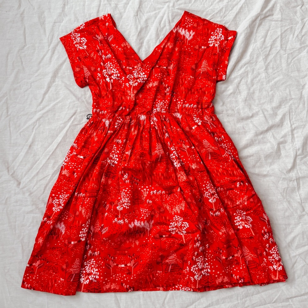 Tea Collection Red Japanese Inspired Cotton Mini Dress V-neck Size 12